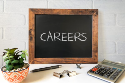 What Are The 8 Steps To Finding The Right Career?