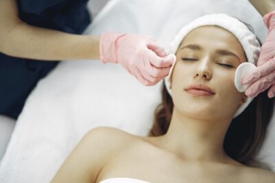 The Benefits of HydraFacial: Why It’s More Than Just a Facial